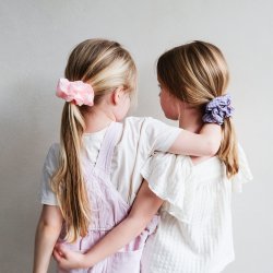 Mimi &amp; Lula - Scrunchie h&#229;relastik - Giant Checked Dreamland
