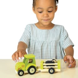 Mentari - Traktor med anhænger og får