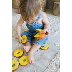 Oli &amp; Carol - Bidering - Ananas the Pineapple