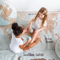 Oli &amp; Carol - Badeleg - Earthy the World Ball