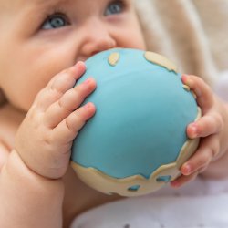 Oli &amp; Carol - Badeleg - Earthy the World Ball