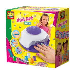 SES Creative - Makeup - Neglesalon